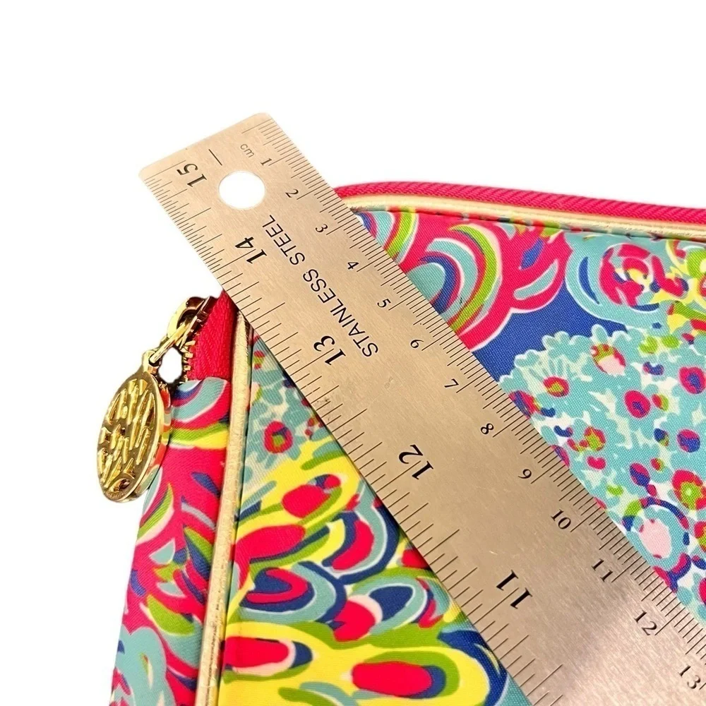 Lily Pulitzer laptop/tablet colorful zip case bright pink nylon lining pockets.